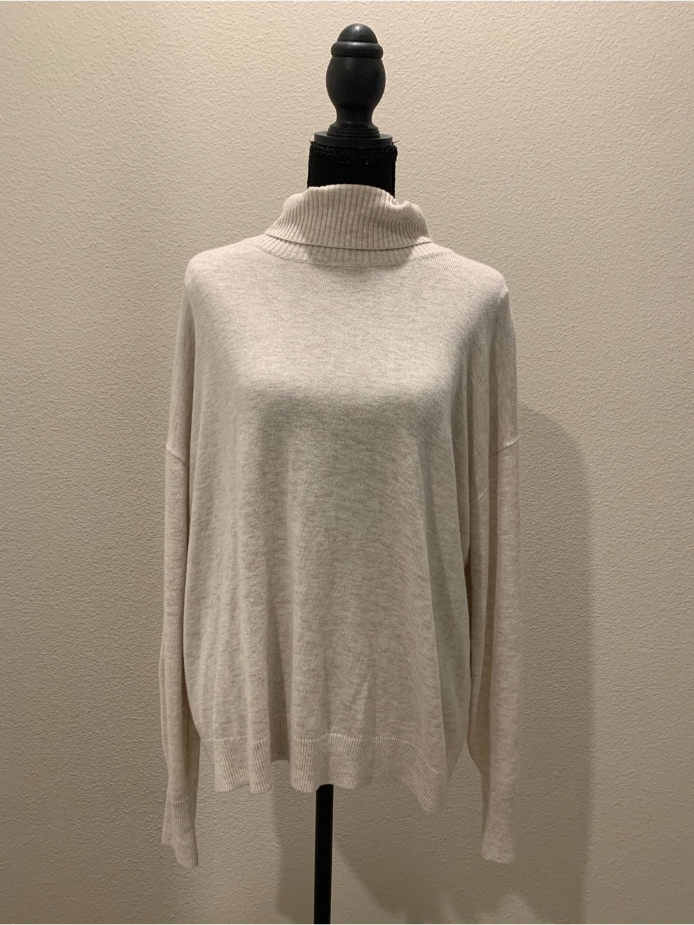 Treasure & Bond Cream Relaxed Turtleneck Sweater (Size M)